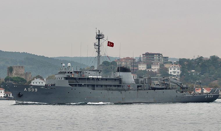 TCG Çeşme gemisi, Yunan F-16’ları tarafından taciz edildi