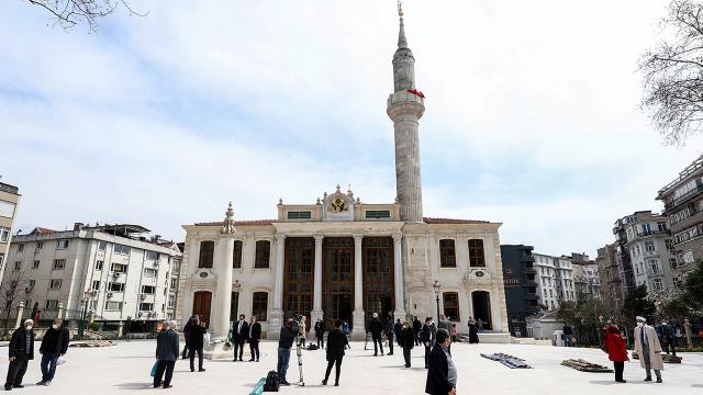 Restore edilen Teşvikiye Camii 3 yıl sonra yeniden ibadete açıldı