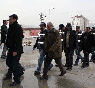 Sahte ilaç şebekesi Adliye'de