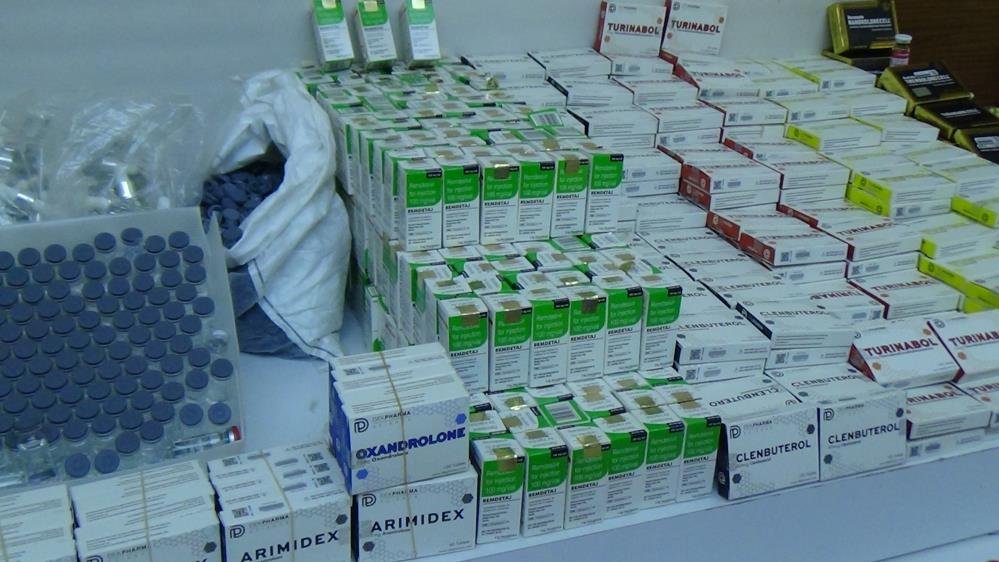 İstanbul’da ele geçirildi: Değeri 7 milyon 400 bin lira!