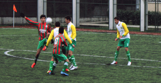 İMÇ Sakaryaspor üstünlüğünü koruyamadı