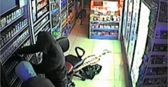 Başakşehir'de sigara hırsızları aranıyor