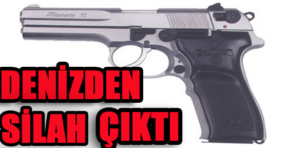 Üsküdar'da denizden silah çıktı