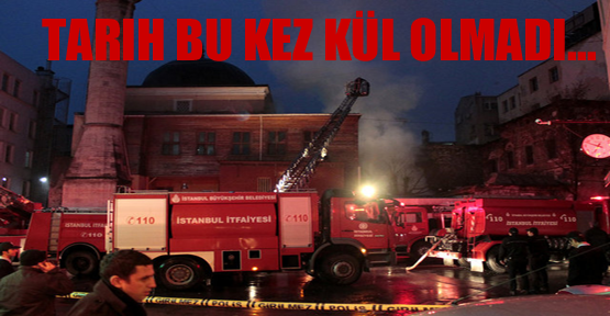 Tarihi camiide korkutan yangın