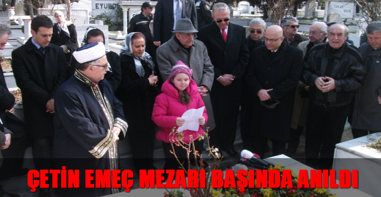 Çetin Emeç mezarı başında anıldı