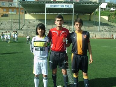 Şampiyon Çeliktepe U-14 Takımı Kupasını Aldı..