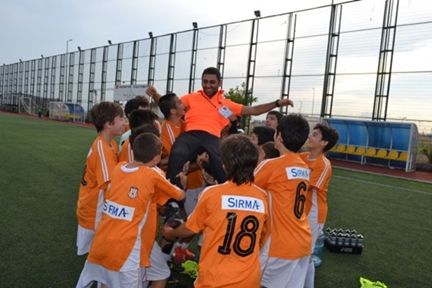 İdealtepespor zorlansada Şampiyon...
