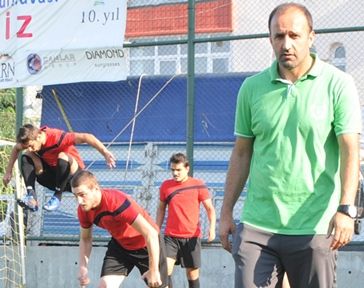 Oynayanda izleyende keyif alacak.