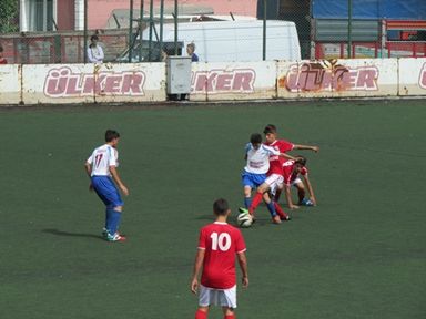 CFS Bağcılarspor U-15 takımından 5-0'lık başlangıç