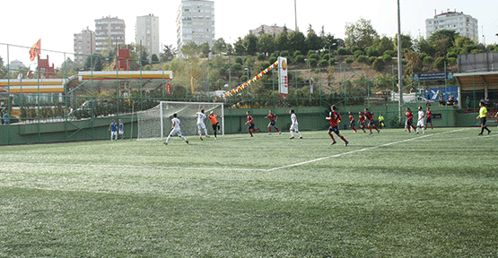 Kuruçeşme ile Telsiz Spor Maçında Gol Düellosu