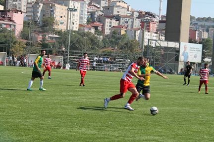 Mecidiyeköyspor hedefine emin adımlarla ilerliyor