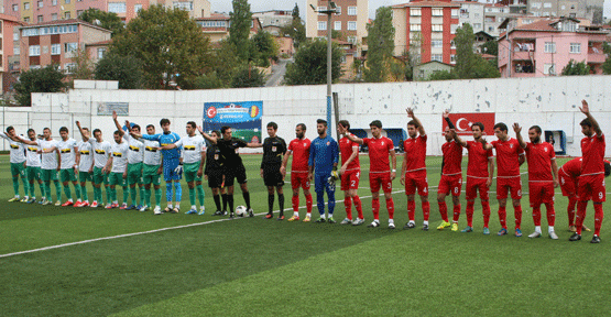 Feriköy deplasmanda Ataşehir Çamoluk'a takıldı 2-2.