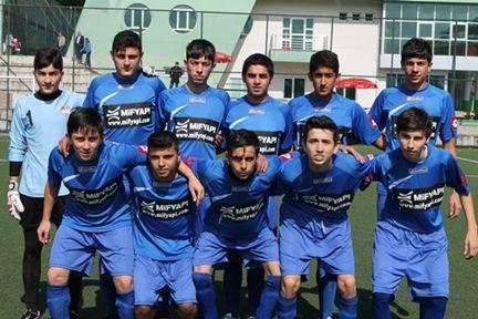 Çekmeköyspor U-17'den gol shov