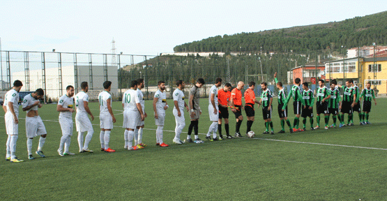 Ataşehir Çamoluk Spor Ağır Yara Aldı 2-2