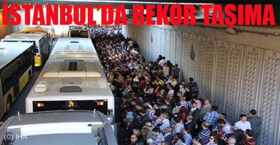 Bir ayda Türkiye'nin nüfusu kadar yolcu taşınıyor