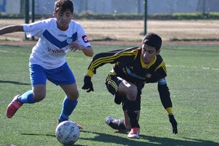 Libade zorlu mücadeleyi 3-2 kazandı