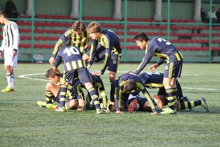 Derbinin galibi Fenerbahçe