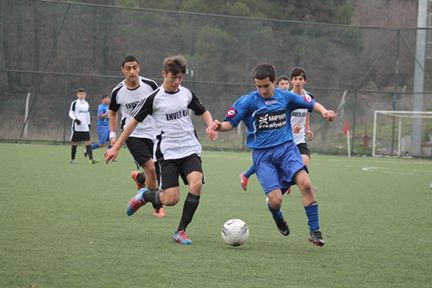 Çekmeköyspor ve Çavuşoğlu dostça