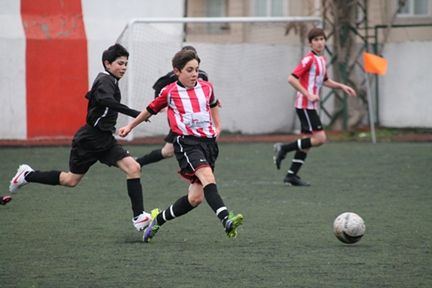 Feriköyspor gol oldu yağdı 8-1