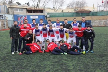 2.Grubun şampiyonu Tunaspor kupasına kavuştu