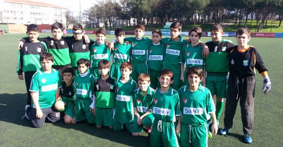 Dudulluspor'un minikleri fırtına gibi esiyor
