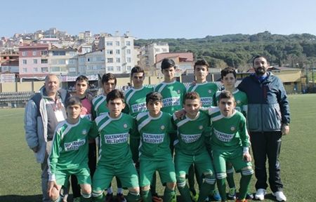 Sultanbeyli Belediyespor, İçerenköy'ü 7 bitirdi