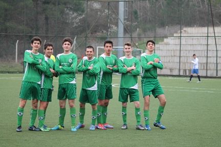 Çamlıcaspor, Üsküdar Salacakspor'a patladı