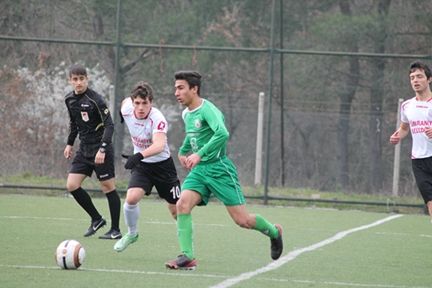 Çakmakspor 1 attı 3 aldı