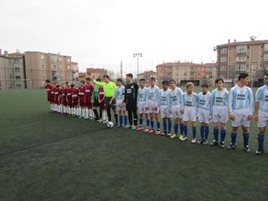 Çekişmeli mücadeleyi Üçyüzlü kazandı