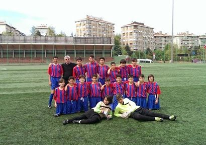 Kuruçeşmespor gol oldu yağdı