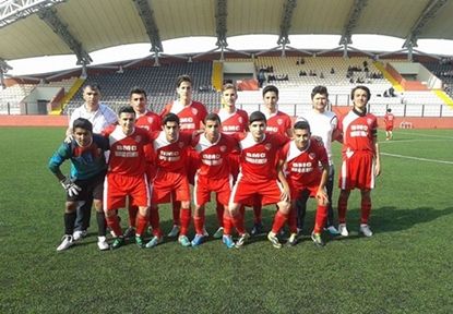 Firuzköy zirve yolunda