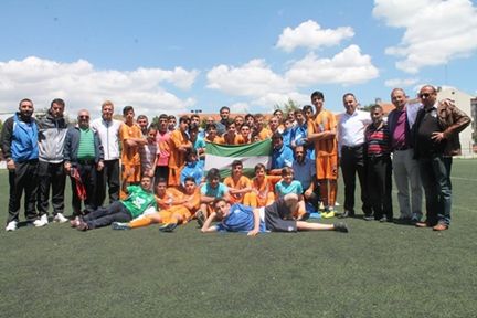 Kütahya'da Sultanbeyli Belediyespor şampiyon